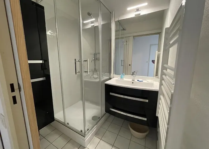 2 Pieces En Bord De Avec Piscine - - Fr-1-338-447 Apartamento