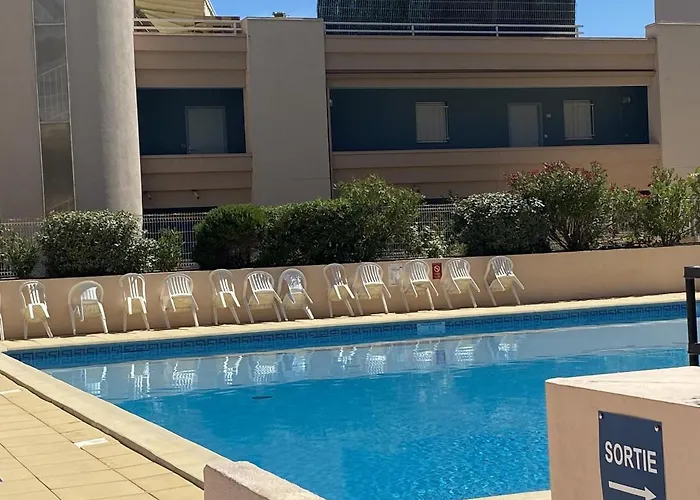 2 Pieces En Bord De Avec Piscine - - Fr-1-338-447 Apartamento Sète